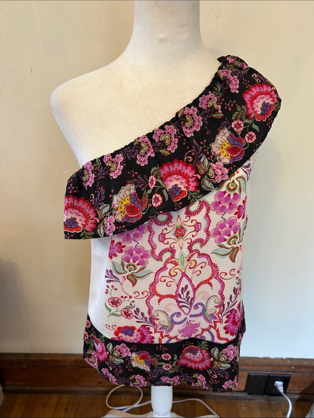 Lily White One-Shoulder Floral Pink Black Embroidered Blouse Size S EUC